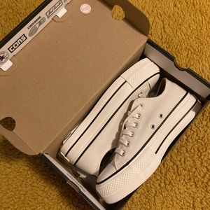 Womens Converse Chuck Taylor All Star Lift Lo Sneaker - Egret/Denim/Burnt Honey